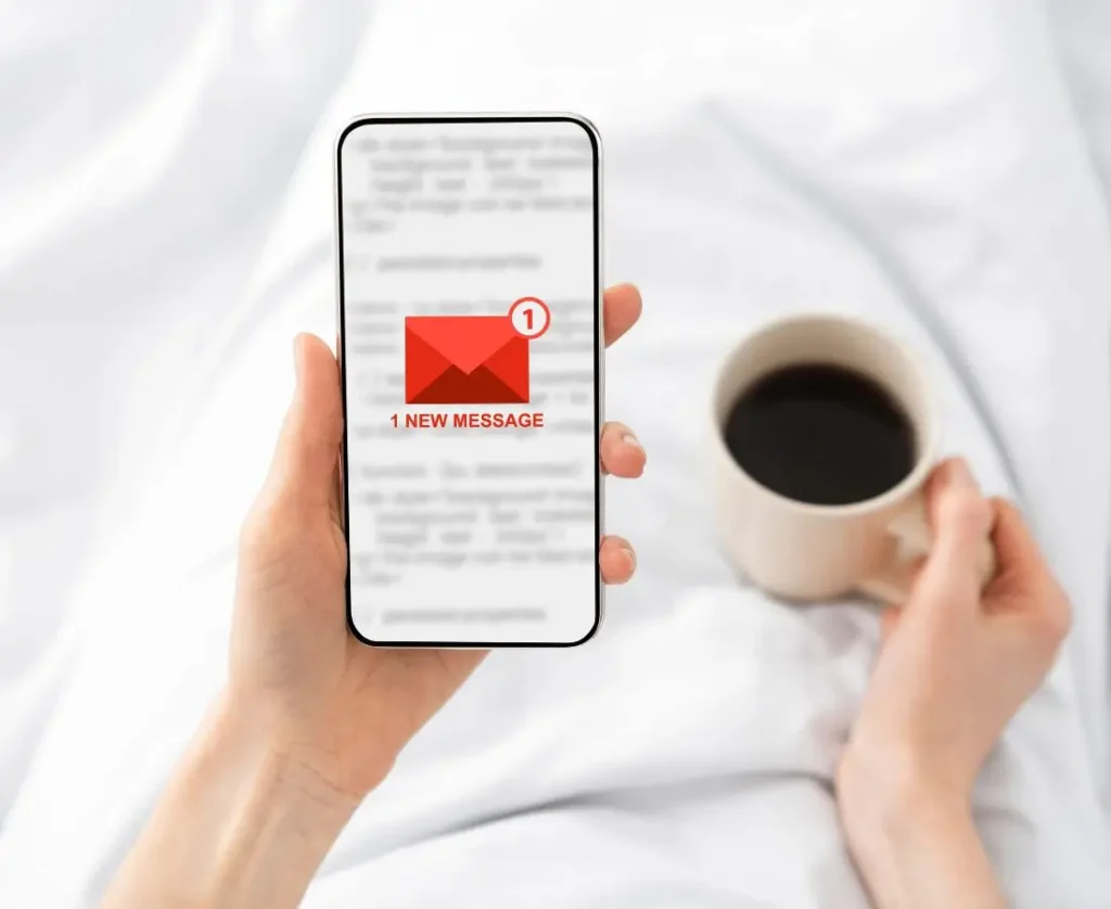 Mobile notification highlighting prompt communication and reliable Twin Falls real estate services for clients.